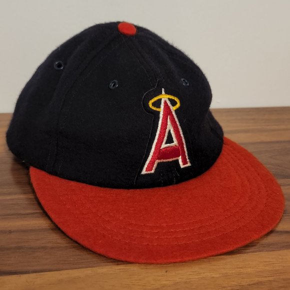 Vintage California Angels MLB 1970's RARE Wool UNION MADE Fitted Hat Small - Picture 1 of 8